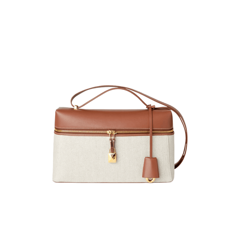 Loro Piana Mmea Bag a Wɔde Ka Ho L27. Ɔde ne nsa kyerɛɛ ne so