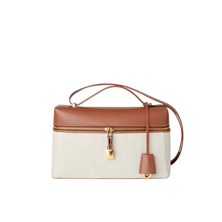 Loro Piana Mmea Bag a Wɔde Ka Ho L27. Ɔde ne nsa kyerɛɛ ne so