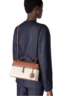 <tc>Loro Piana</tc> 女士 Extra 包 L27