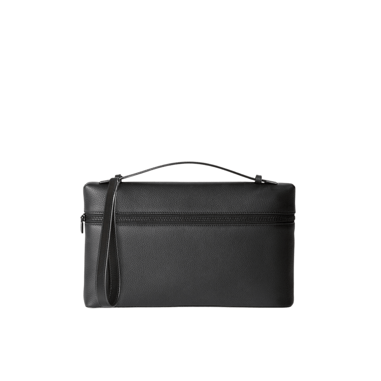 Loro Piana Mmarima Pouch a Wɔde Ka Ho L29. Ɔde ne nsa kyerɛɛ ne so