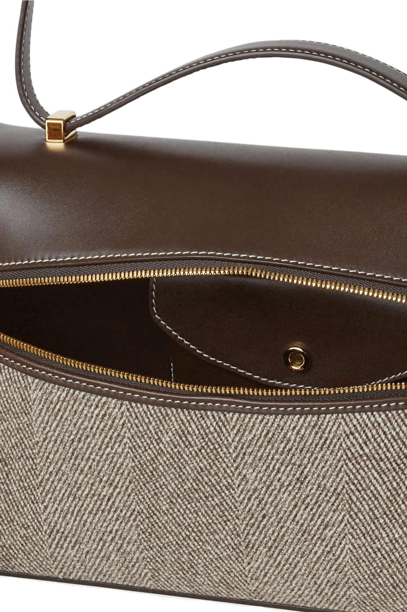Loro Piana Mmea Bag a Wɔde Ka Ho L27. Ɔde ne nsa kyerɛɛ ne so