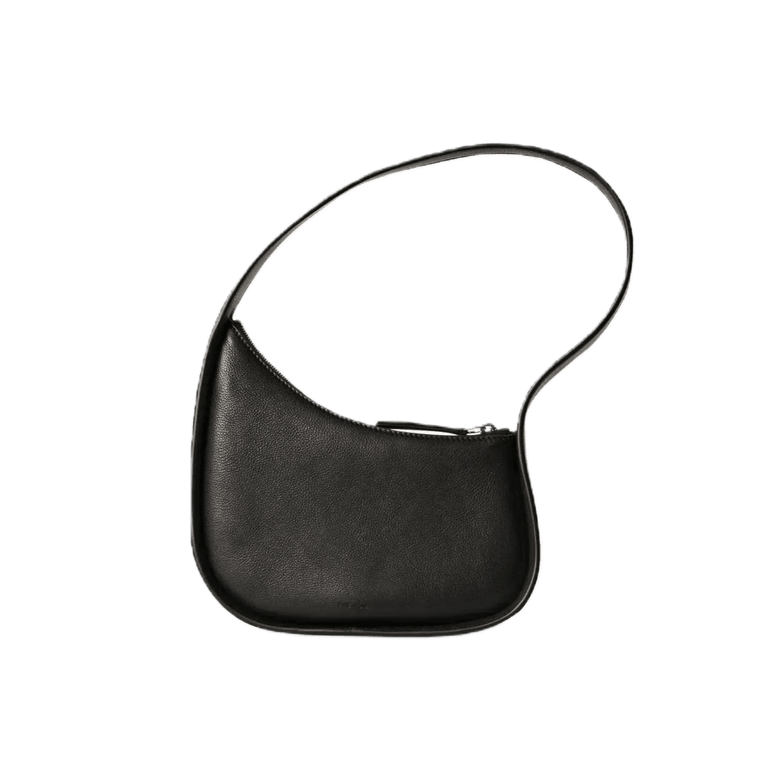 Row Half Moon Bag a wɔde aboa nhoma ayɛ